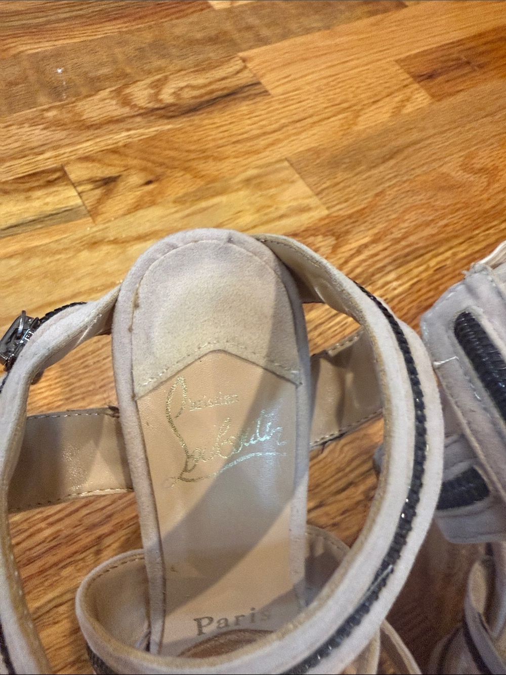 Christian Louboutin Beige Suede Platform Sandals with Black Trim - Picture 4 of 5